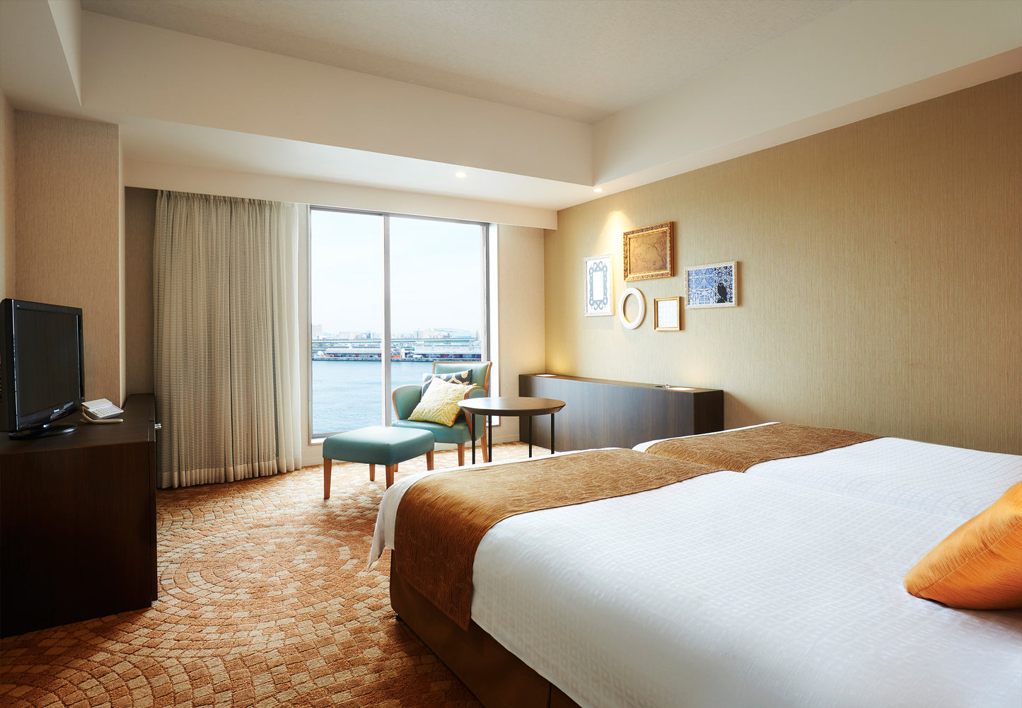 Hotel Universal Port