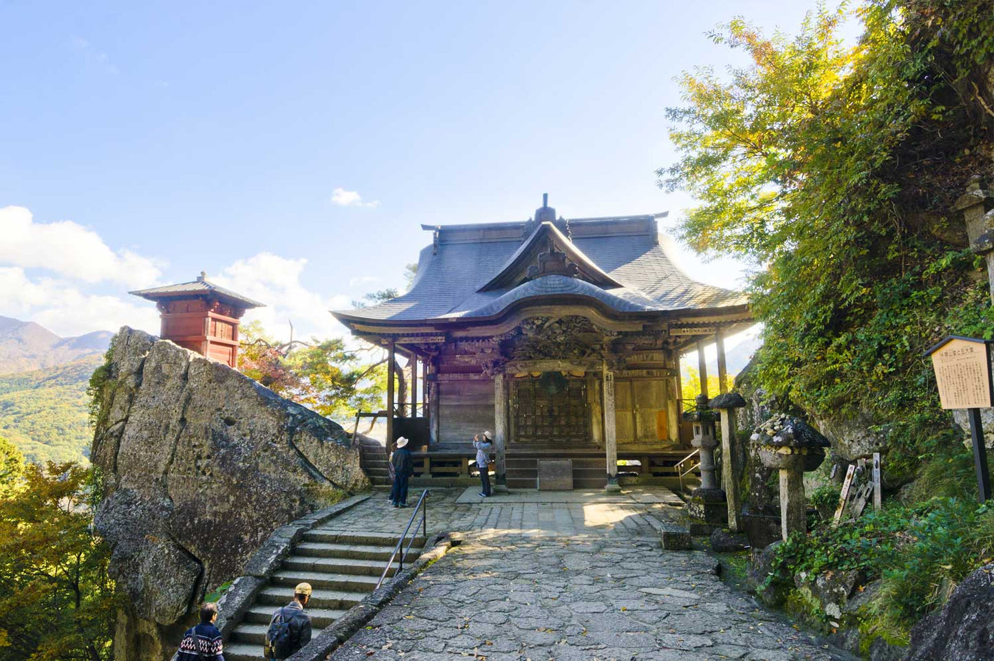 1-Day Yama-dera, an Ancient Temple in the Sky & Popular Hot Spring Town Ginzan Onsen Tour in Yamagata