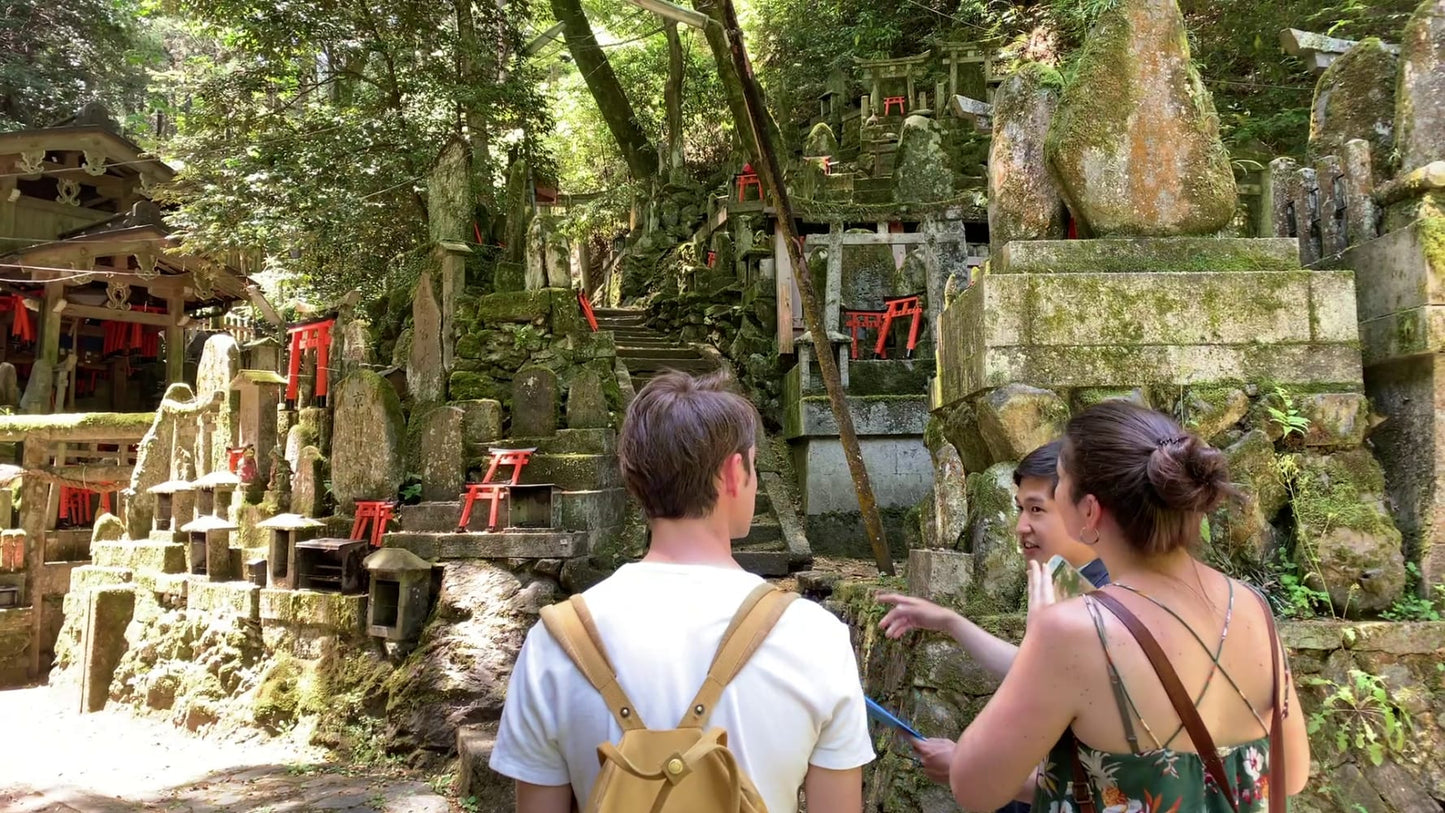 Fushimi Inari Hidden Hiking Tour