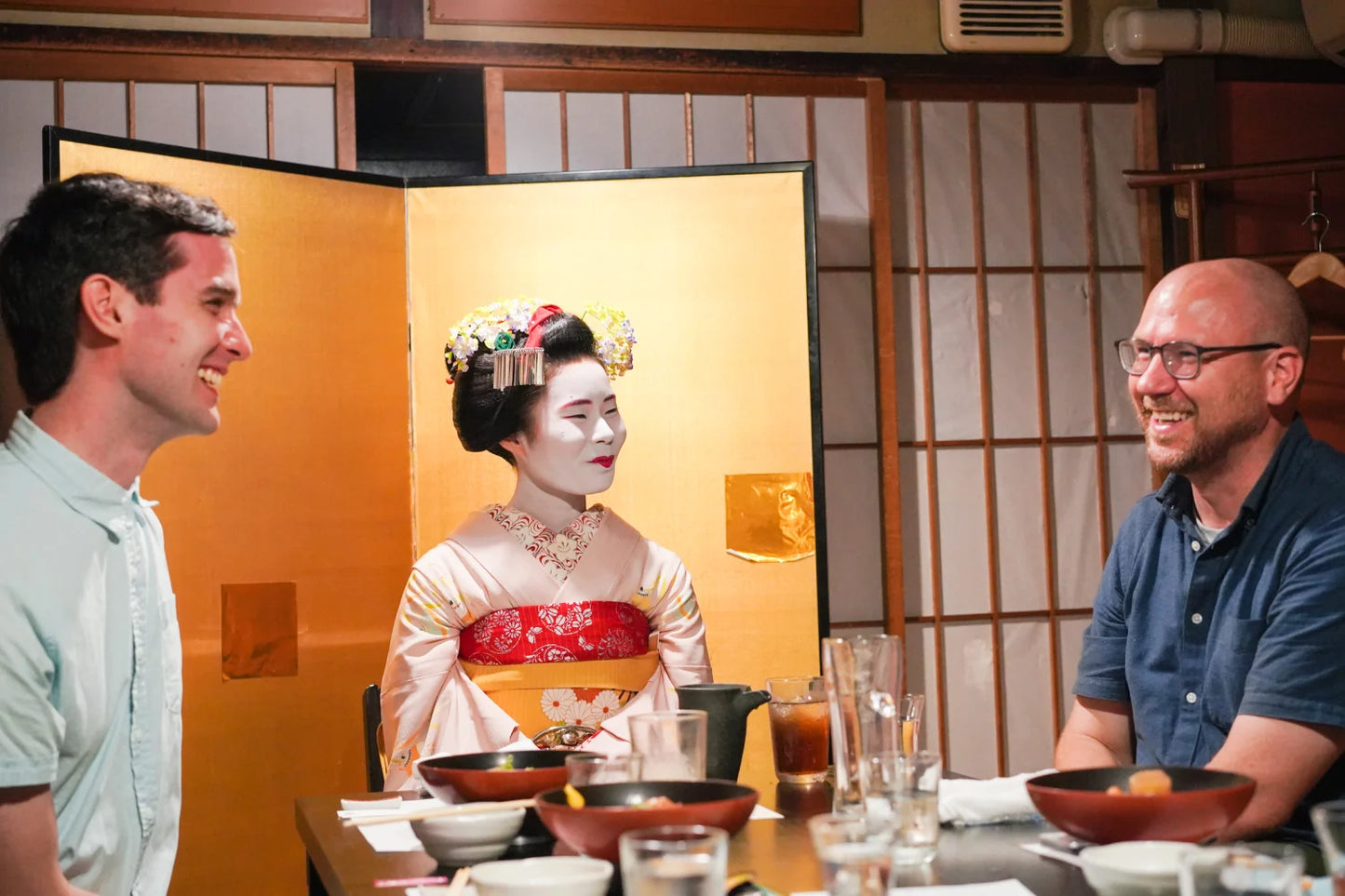 Dinner with Maiko in a Traditional Kyoto Style Restaurant Tour