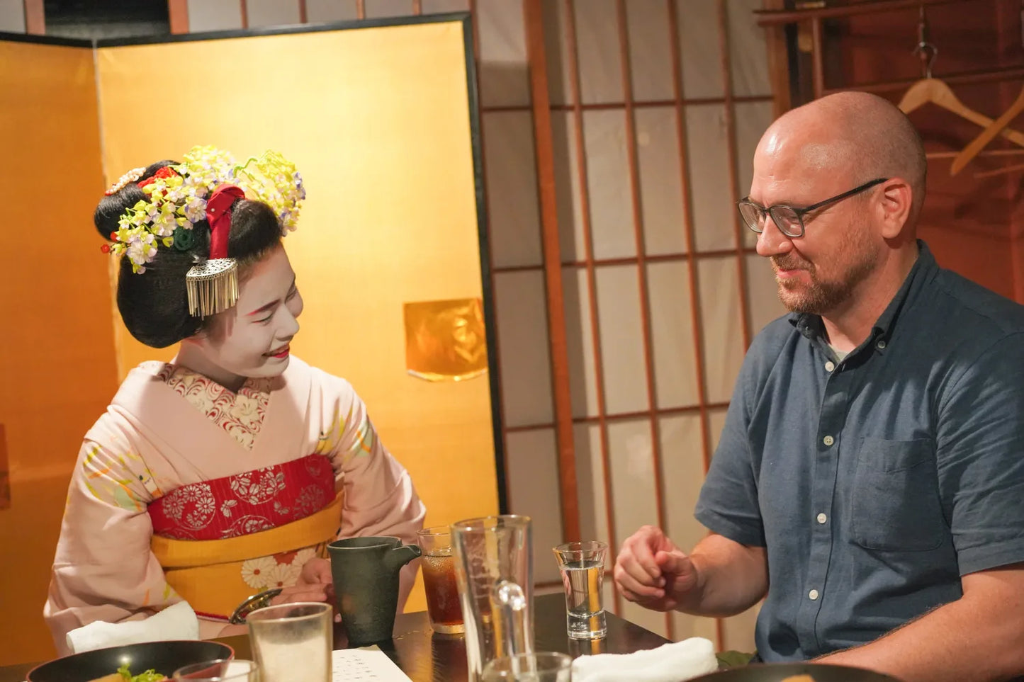 Dinner with Maiko in a Traditional Kyoto Style Restaurant Tour
